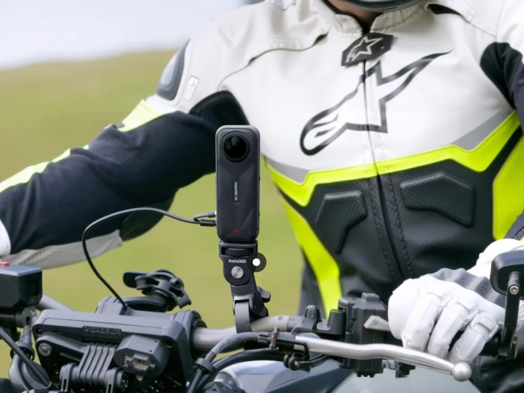 Insta360 X5 Motorcycle Multiview Action Camera Bundle