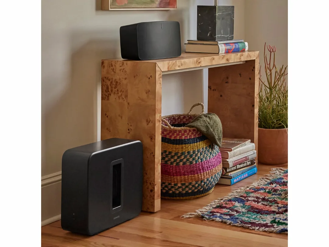 Sonos Sub 4 Premium Wireless Subwoofer | Deep Bass Wi-Fi Subwoofer for Sonos Home Audio Systems | Powerful Bass Enhancement | SUBG4UK1BLK - Black