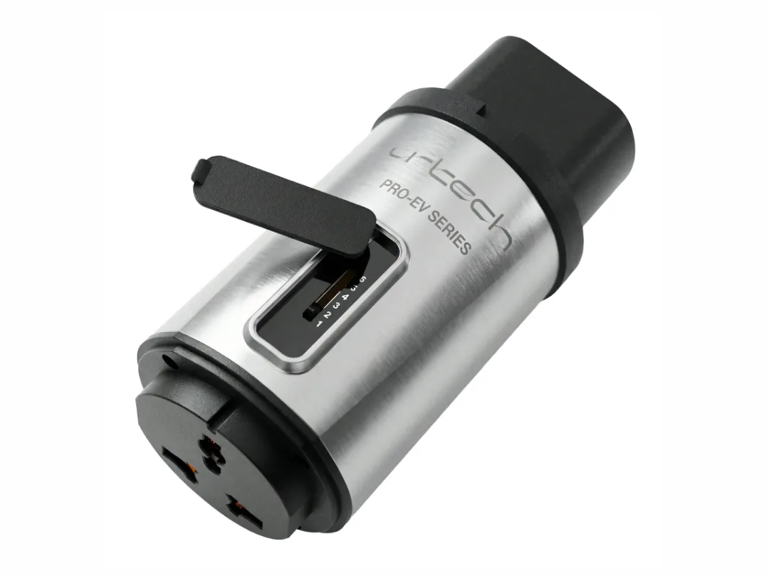 URTECH GB/T V2L Adapter (3.6kW) for Electric Vehicles (EV)  | Transform Your EV Into a 3.6kW Mobile Power Station
